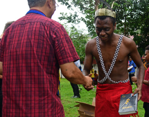 Indonesia 0425 Pp 1536